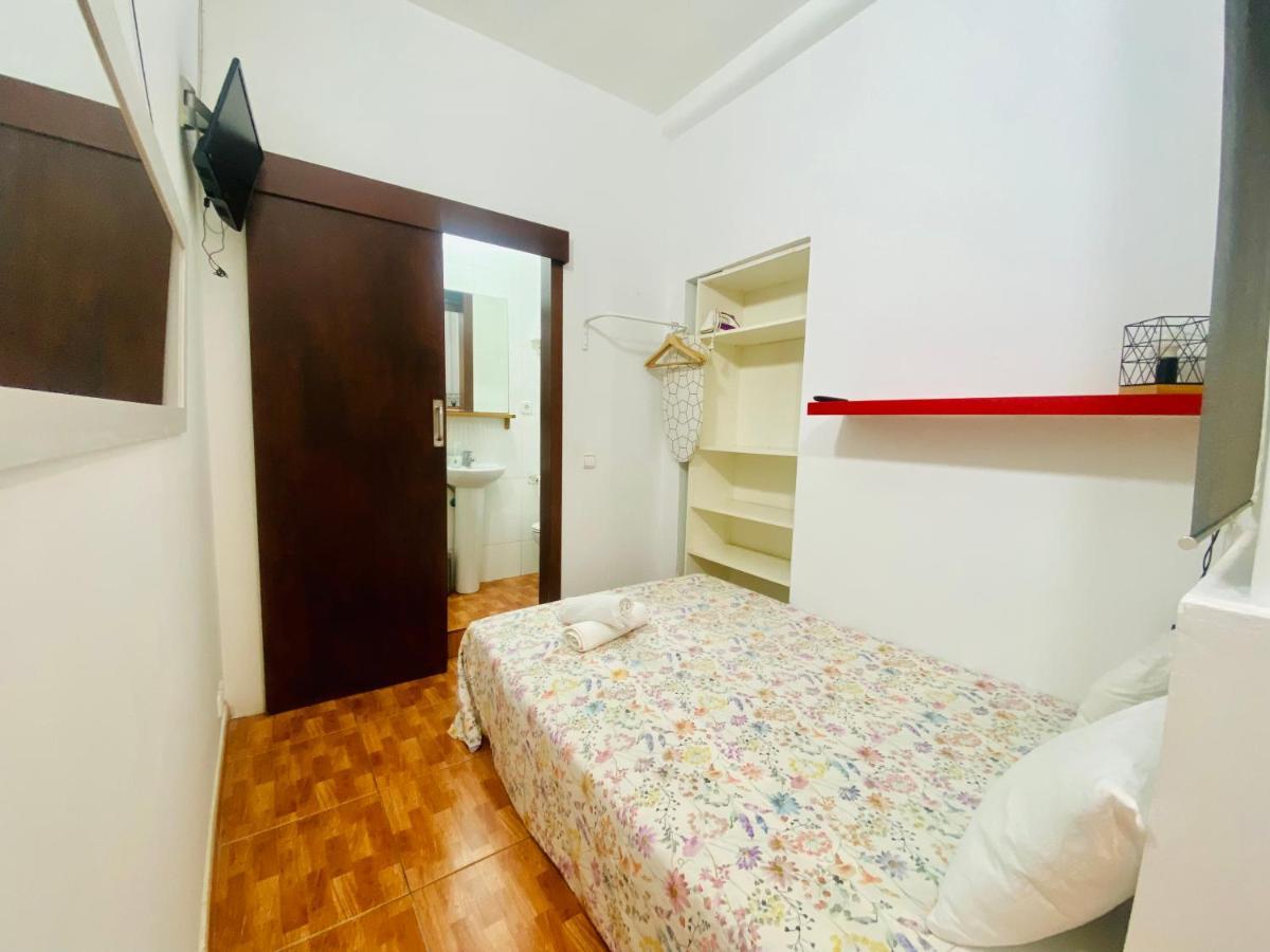 Apartamento 2.3 Apartment Barcelona Bagian luar foto
